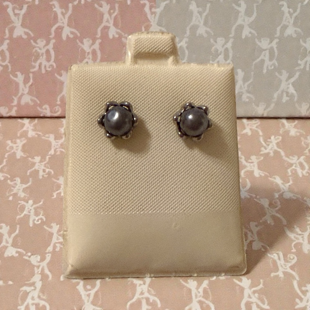 Elegant Silver Pearl Stainless Steel Stud Earrings